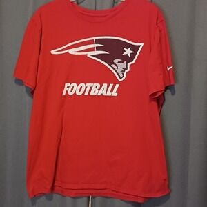 Nike NFL New England Patriots Football T-Shirt Mens XL‎ Red Athletic Cut